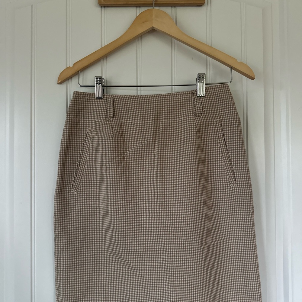 Classic Tan Checkered Skirt